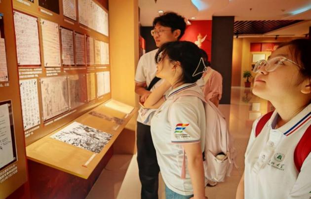 青楚联袂越千山,邹城实践展宏篇 青楚联袂越千山,邹城实践展宏篇